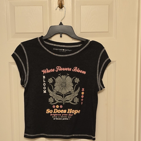 NWOT Womens Juniors Inspired Culture Tshirts Multiple Sizes Available - Picture 1 of 2